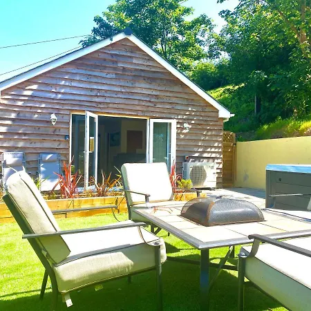 Woodley Holiday home St Austell